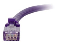 C2G Cat5e Booted Unshielded (UTP) Network Patch Cable - Cable de interconexión - RJ-45 (M) a RJ-45 (M) - 50 cm - UTP - CAT 5e - moldeado, sin enganches, trenzado - púrpura 83658